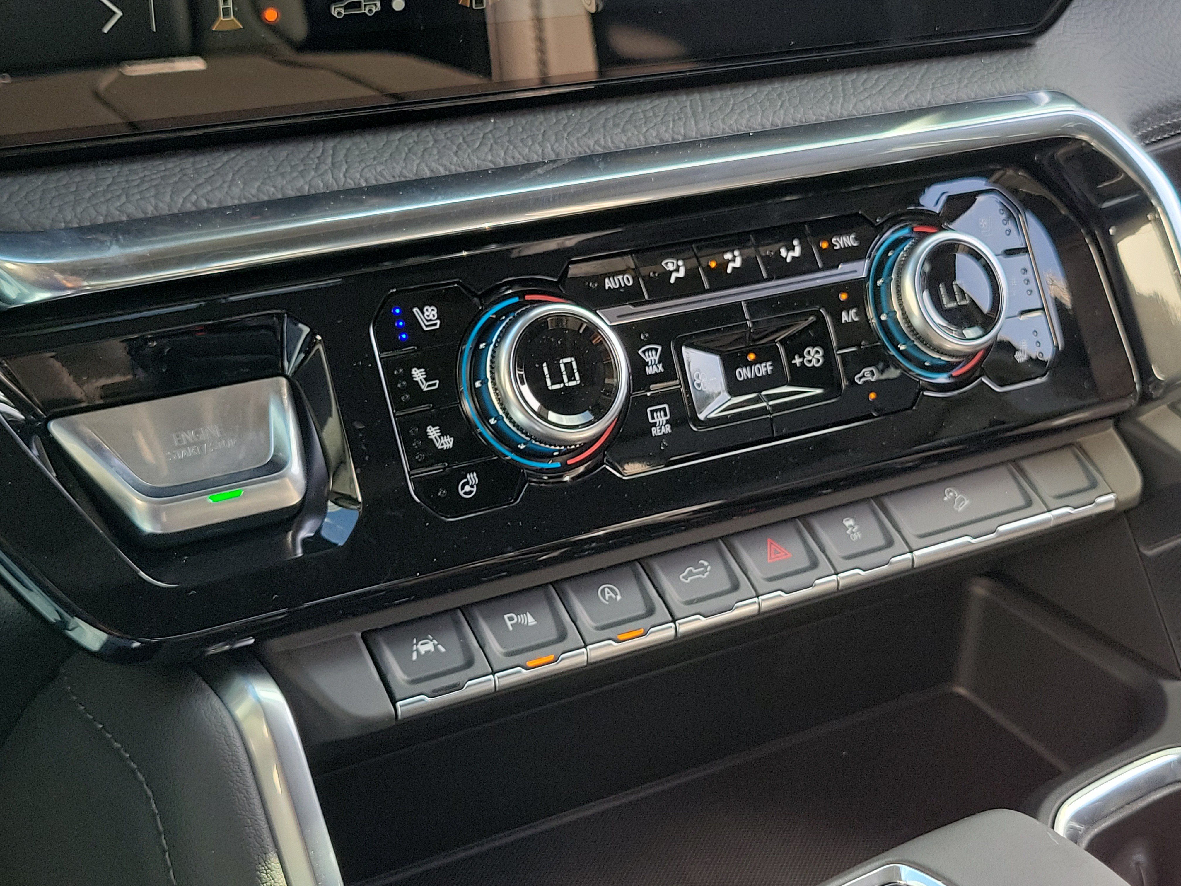 New 2026 GMC Sierra 1500 Denali AWD/4WD image 30