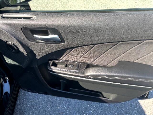Used 2023 Dodge Charger SXT image 51