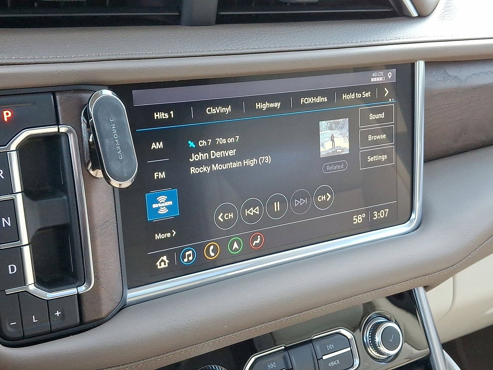 Certified 2021 GMC Yukon Denali w/ Denali Premium Package AWD/4WD image 14