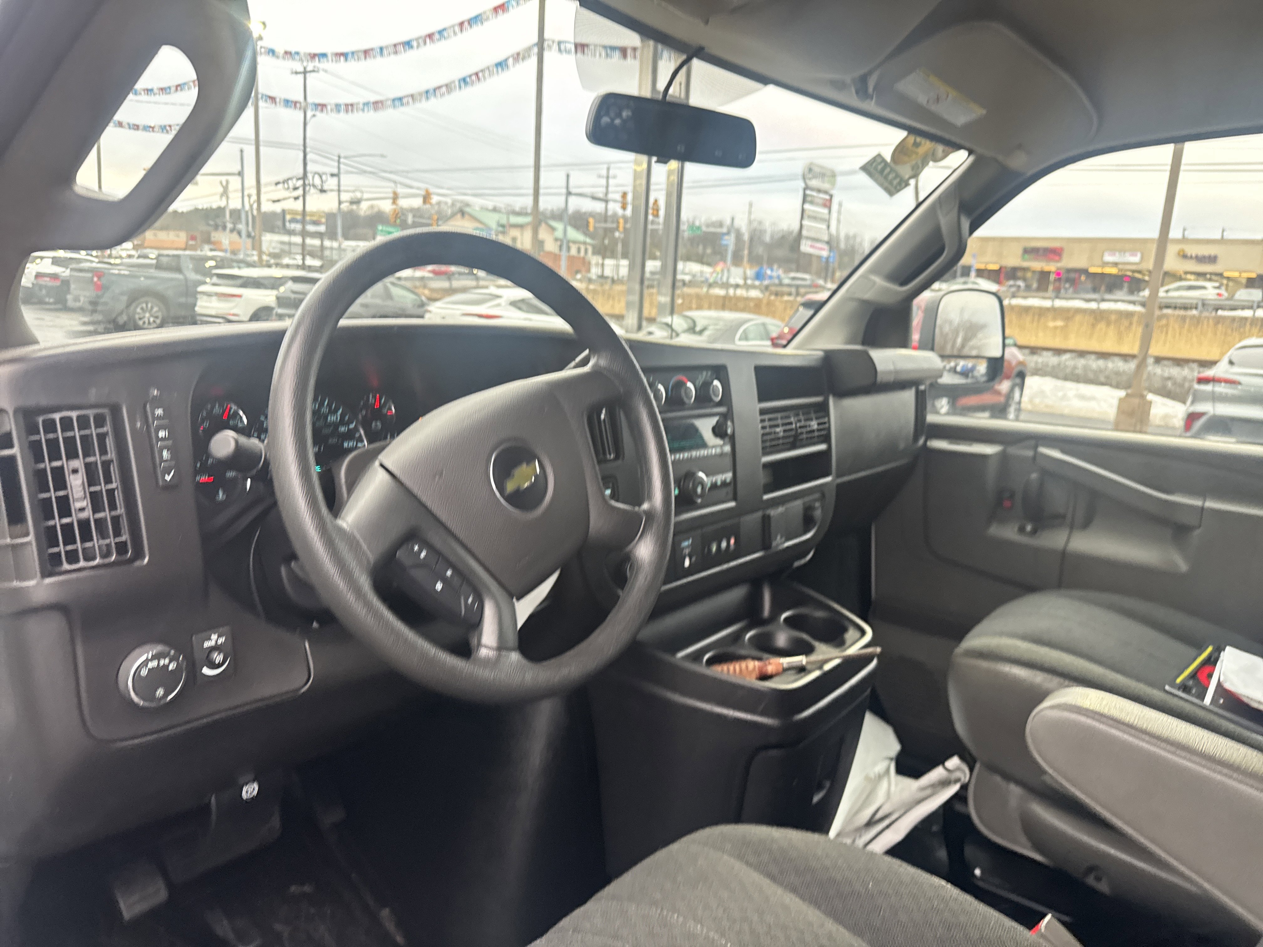 Used 2022 Chevrolet Express 2500 Work Van Full-size Cargo Van w/ Driver Convenience Package image 14