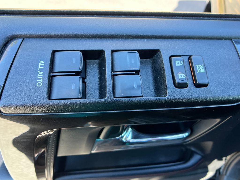 Used 2024 Toyota 4Runner TRD Off-Road Premium image 11