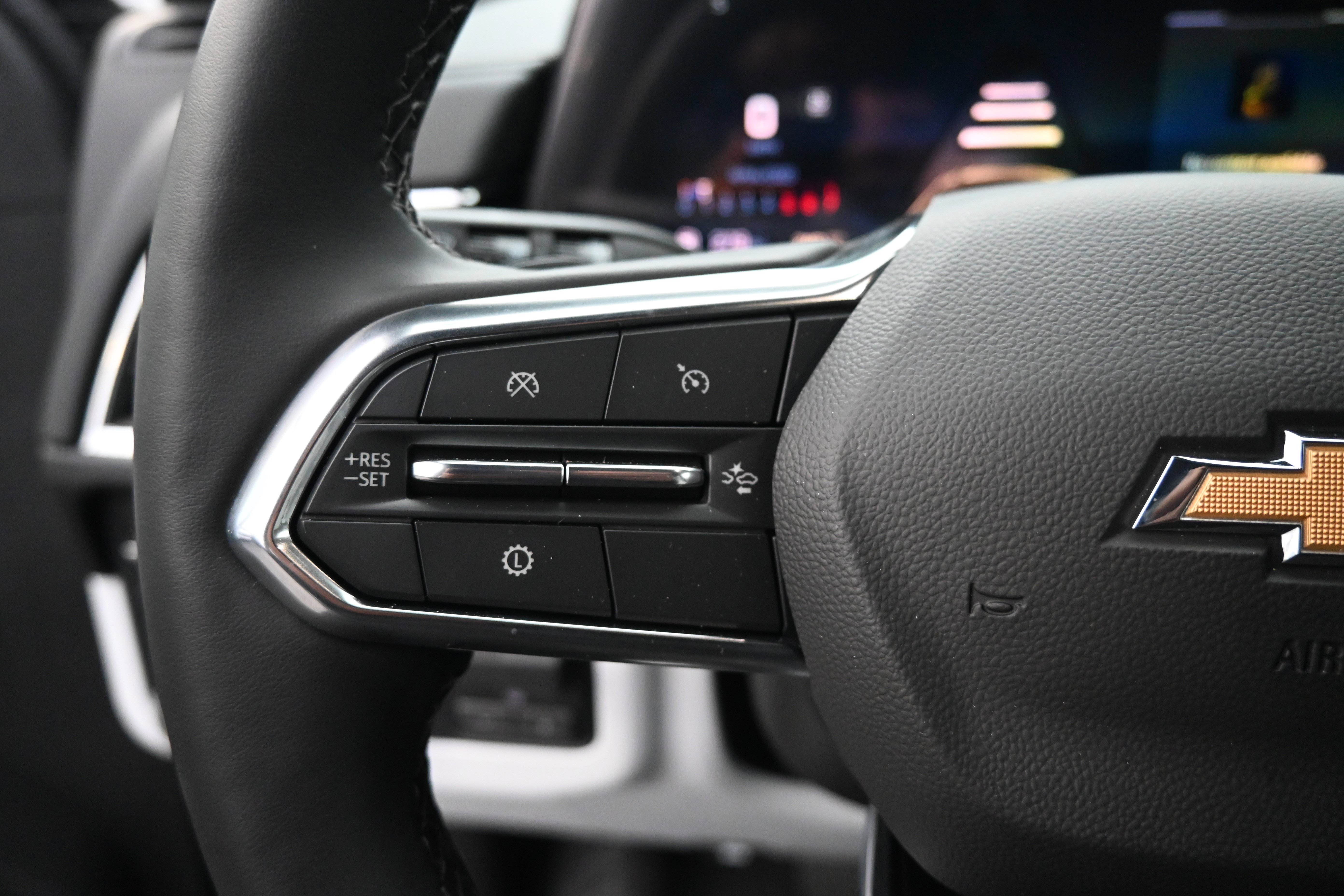 Used 2025 Chevrolet Tahoe Premier w/ Sun And Tow Package image 20