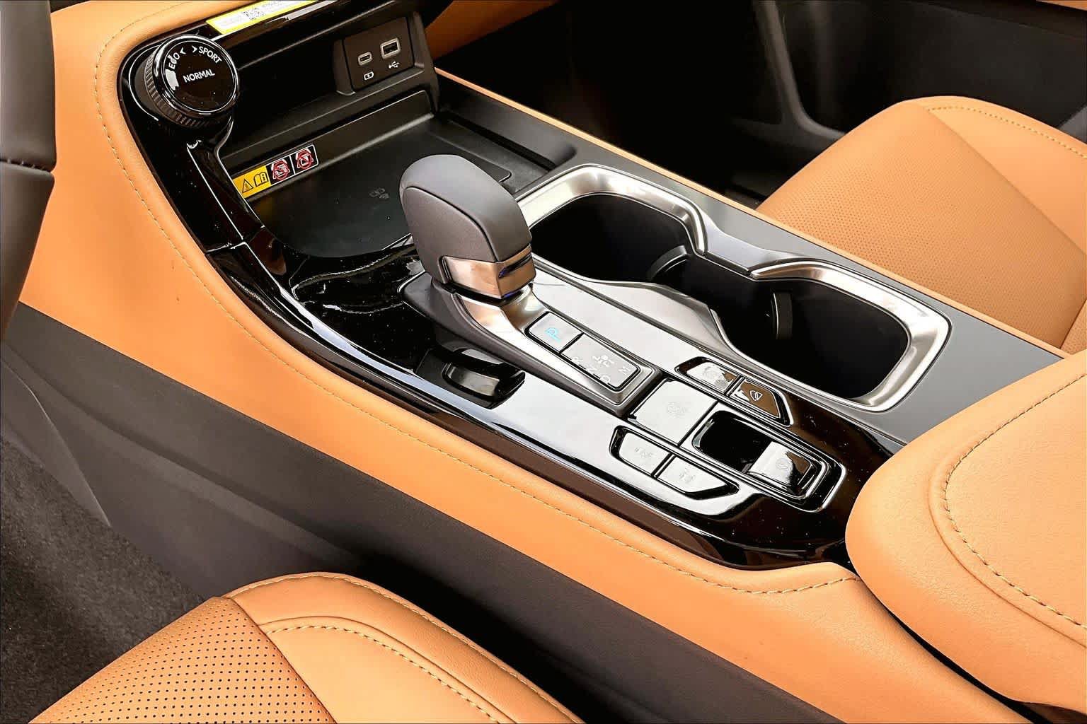 New 2026 Lexus NX 350 AWD w/ Cold Area Package image 7