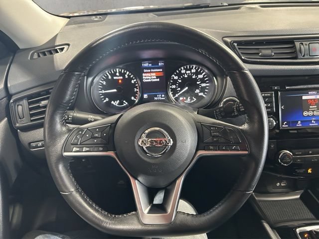 Used 2018 Nissan Rogue SV AWD/4WD image 36
