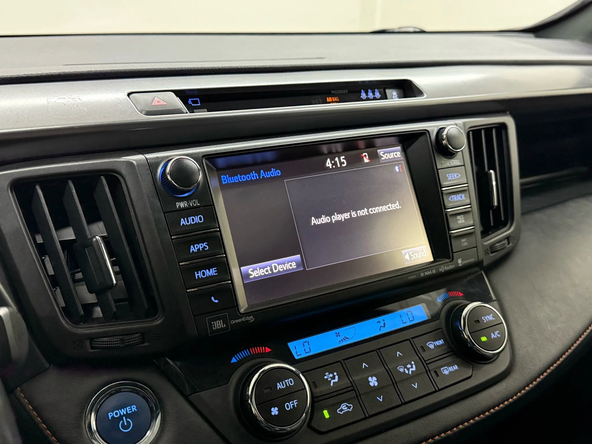 Used 2017 Toyota RAV4 SE w/ Advanced Technology Package image 24