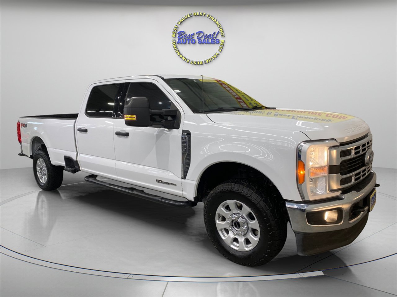 Used 2023 Ford F250 XLT w/ FX4 Off-Road Package image 9
