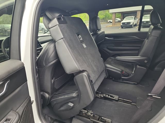 Used 2023 Jeep Grand Cherokee L Laredo image 25