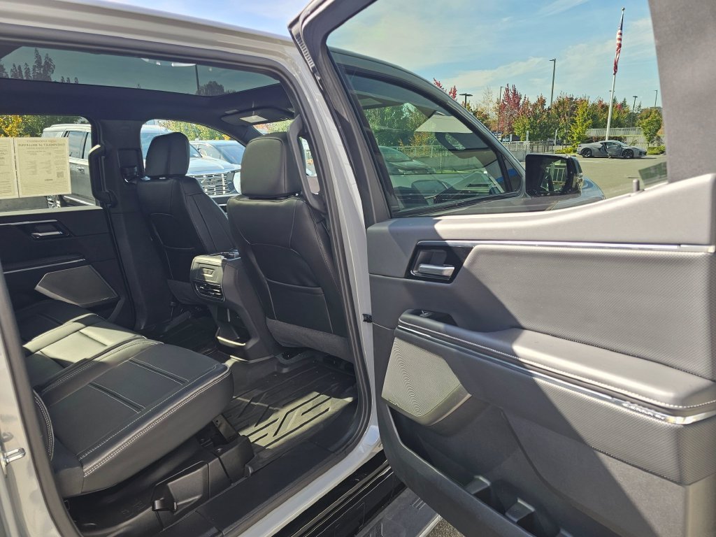 Used 2026 GMC Sierra EV Denali AWD/4WD image 15