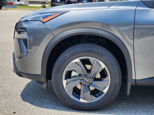 New 2026 Nissan Rogue SV image 5