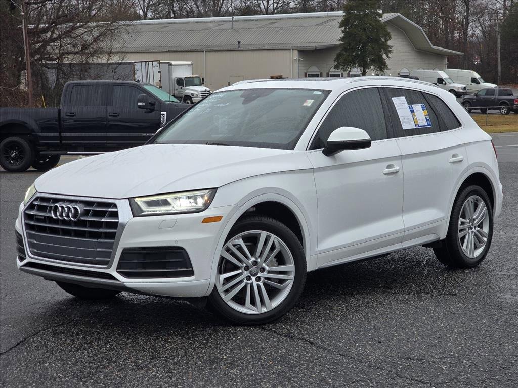 Used 2020 Audi Q5 2.0T Premium Plus w/ Premium Plus Package image 2