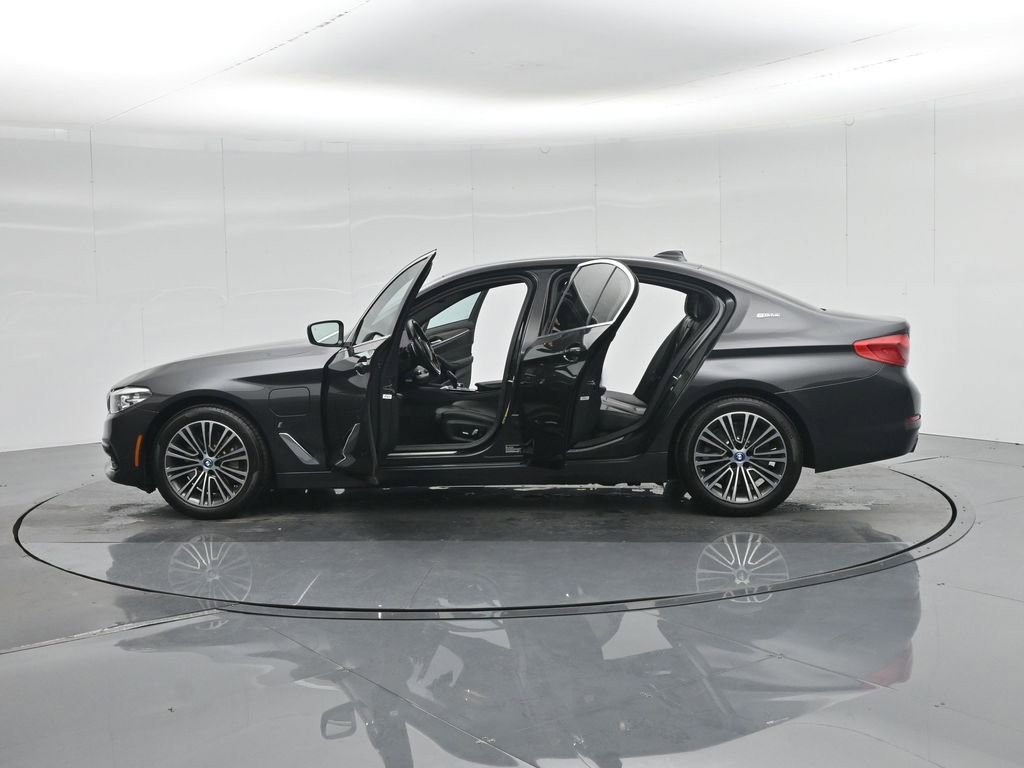 Used 2019 BMW 530e 530e iPerformance w/ Convenience Package image 41