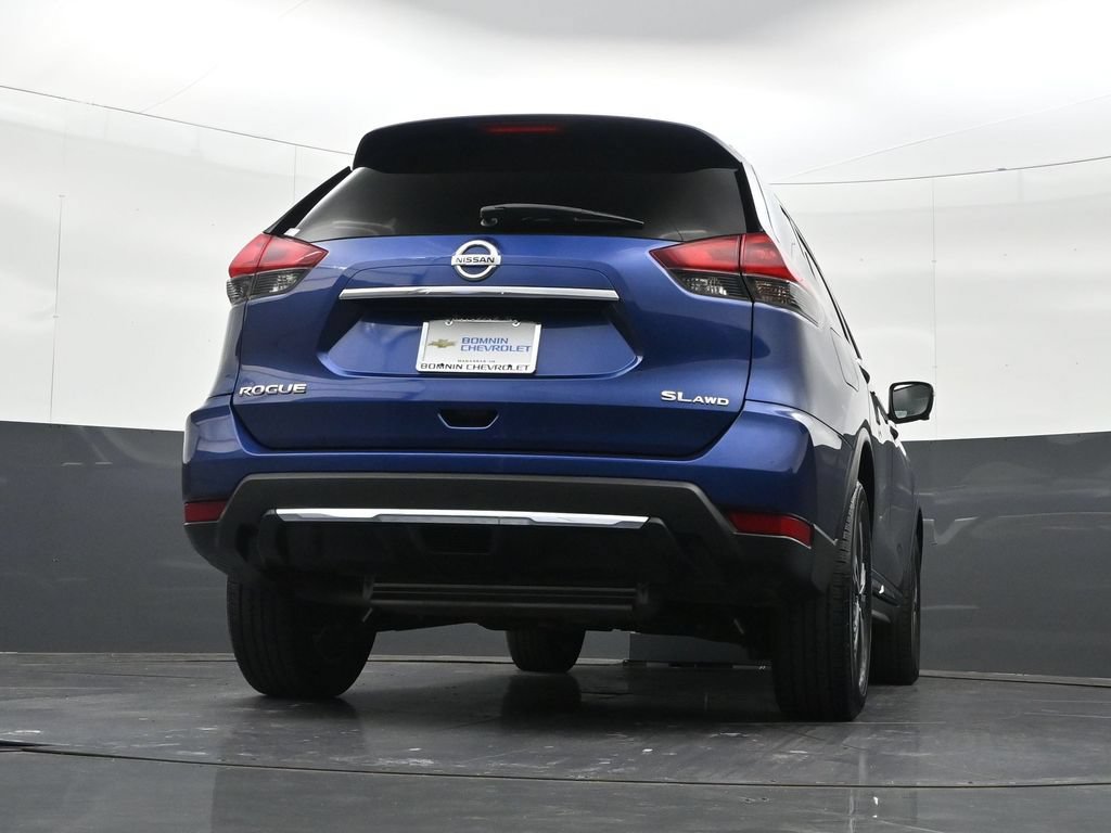 Used 2018 Nissan Rogue SL w/ Premium Package AWD/4WD image 33