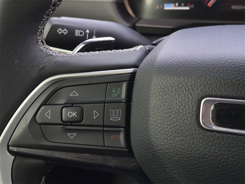 Used 2023 Jeep Grand Cherokee Altitude image 20