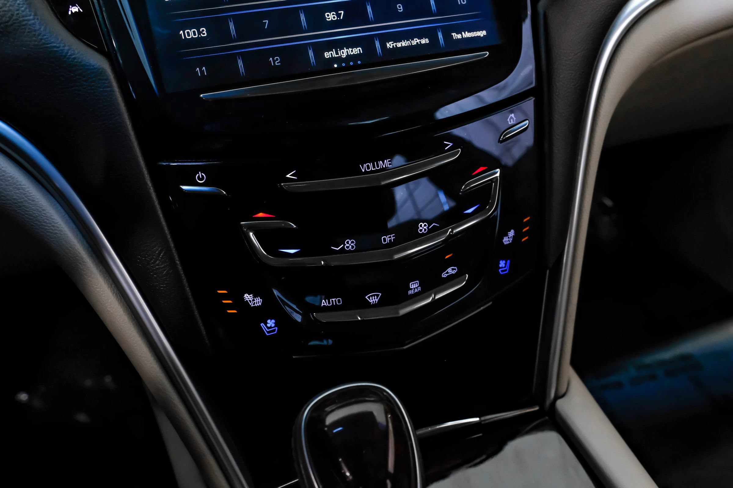 Used 2016 Cadillac XTS Luxury w/ Driver Awareness Package FWD image 27