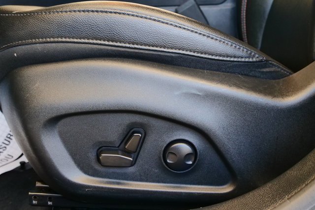 Used 2024 Jeep Compass Limited image 11