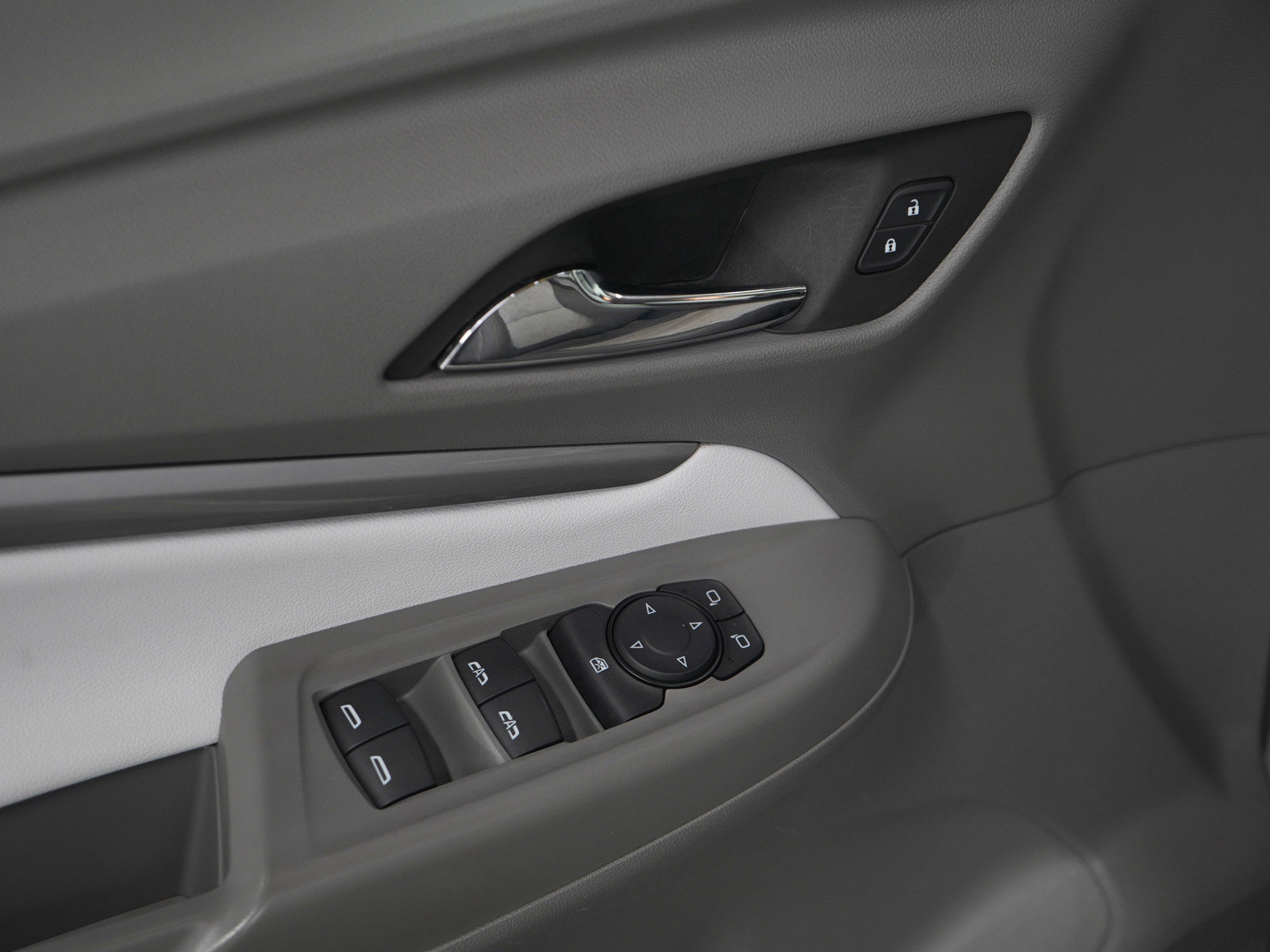 Used 2022 Chevrolet Bolt EUV Premier w/ Launch Edition image 20