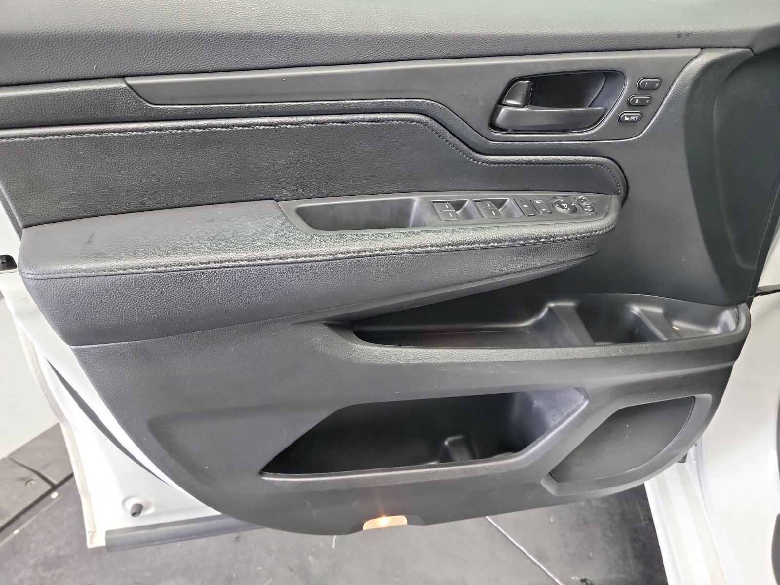 Certified 2023 Honda Odyssey Sport image 13