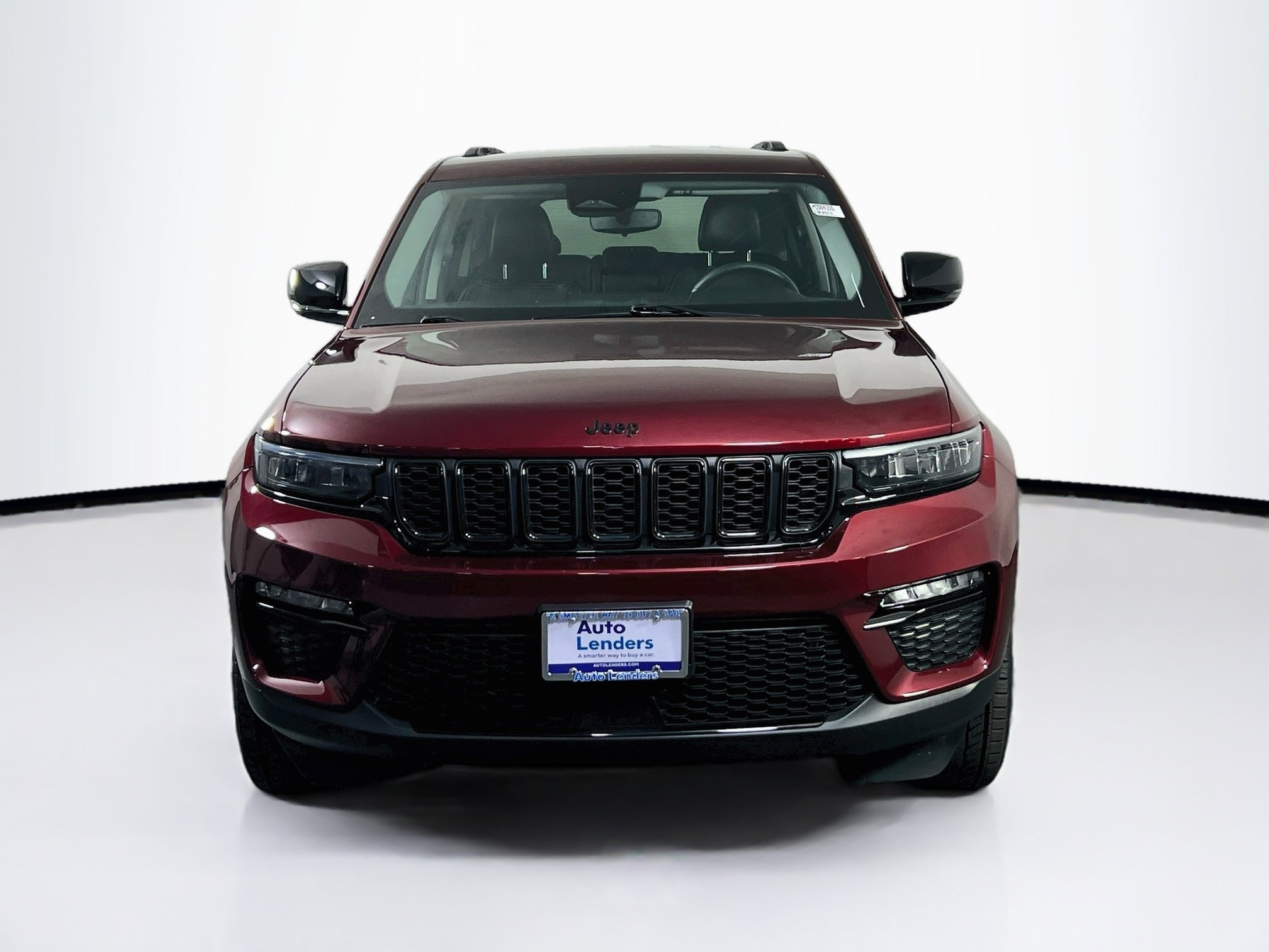 Used 2023 Jeep Grand Cherokee Limited w/ Black Appearance Package AWD/4WD image 2