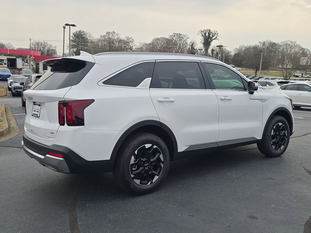 New 2026 Kia Sorento S AWD/4WD image 3