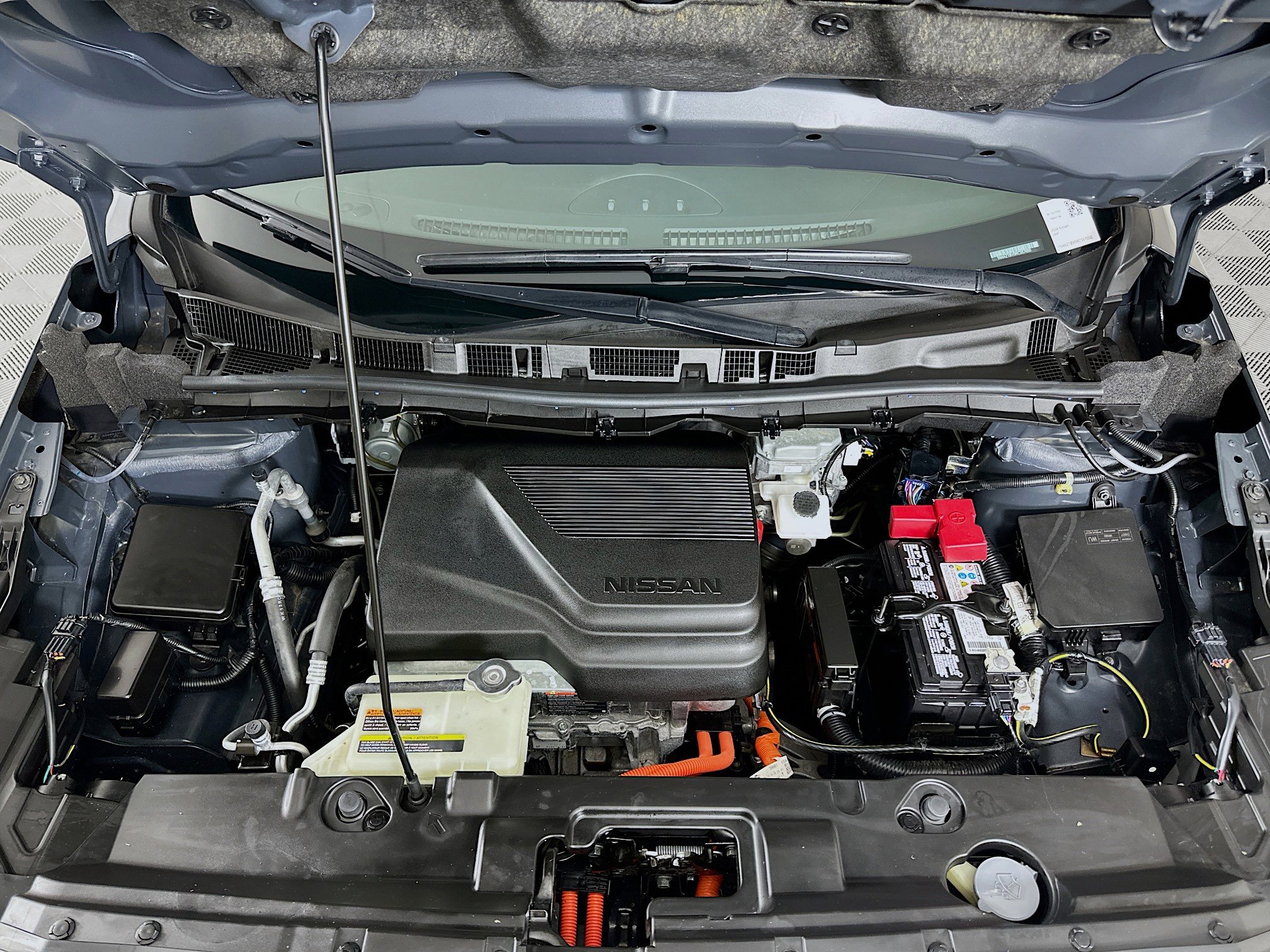 Used 2024 Nissan Leaf S FWD image 31