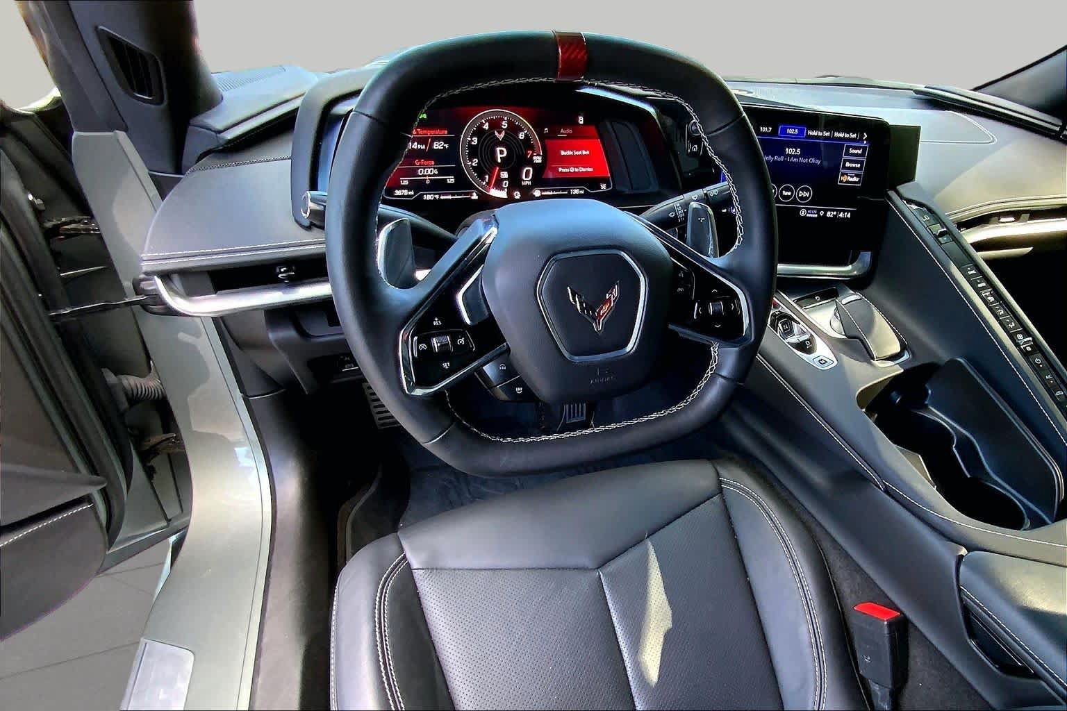 Used 2022 Chevrolet Corvette Stingray Coupe w/ 1LT RWD image 6