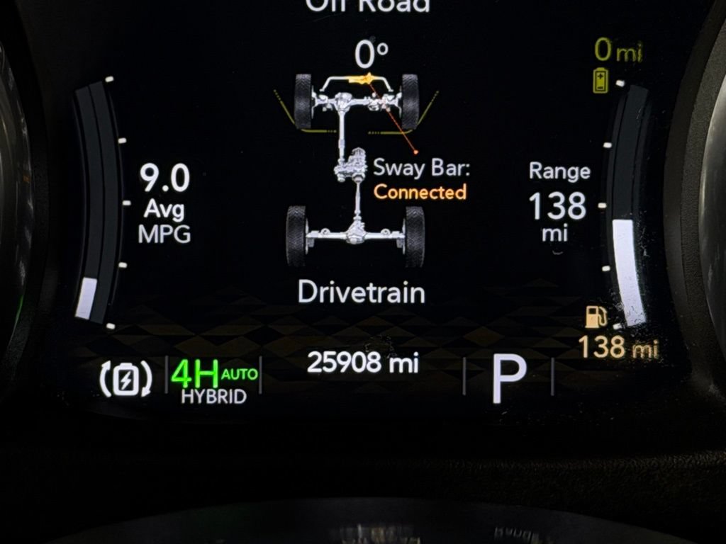 Used 2023 Jeep Wrangler Unlimited Rubicon 4xe AWD/4WD image 16