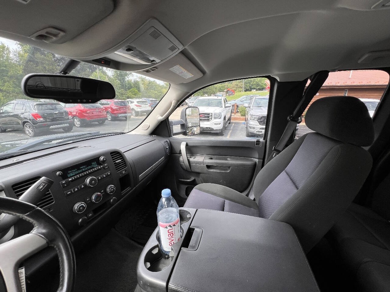 Used 2011 Chevrolet Silverado 3500 LT AWD/4WD image 21