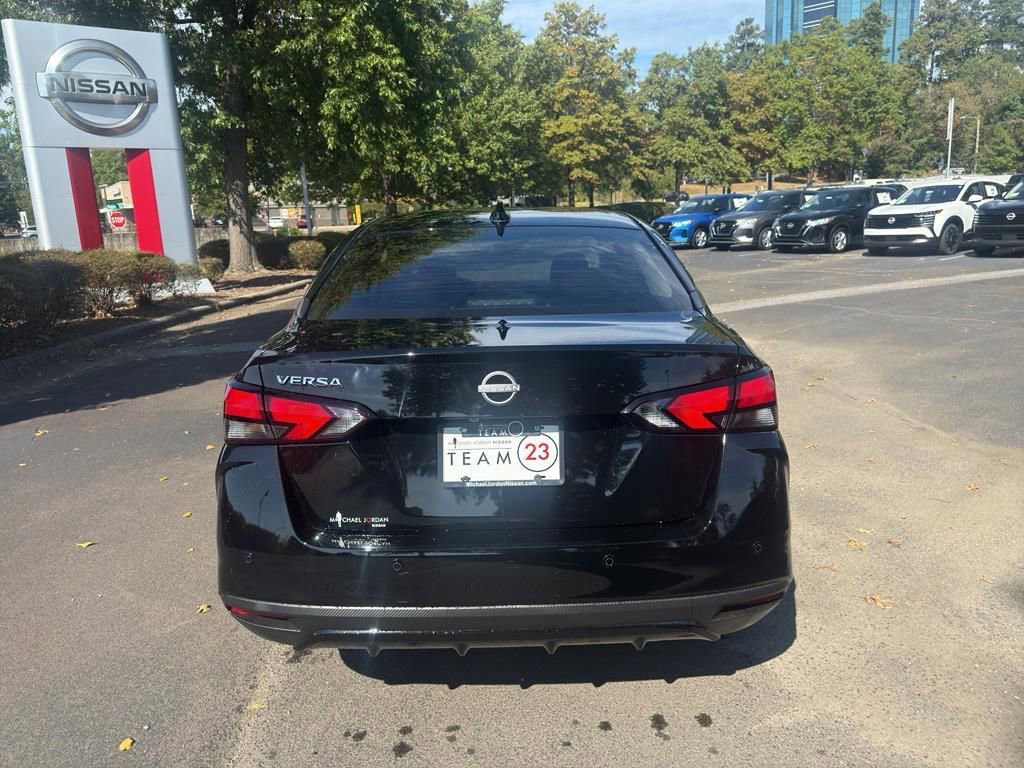 New 2025 Nissan Versa SV image 6
