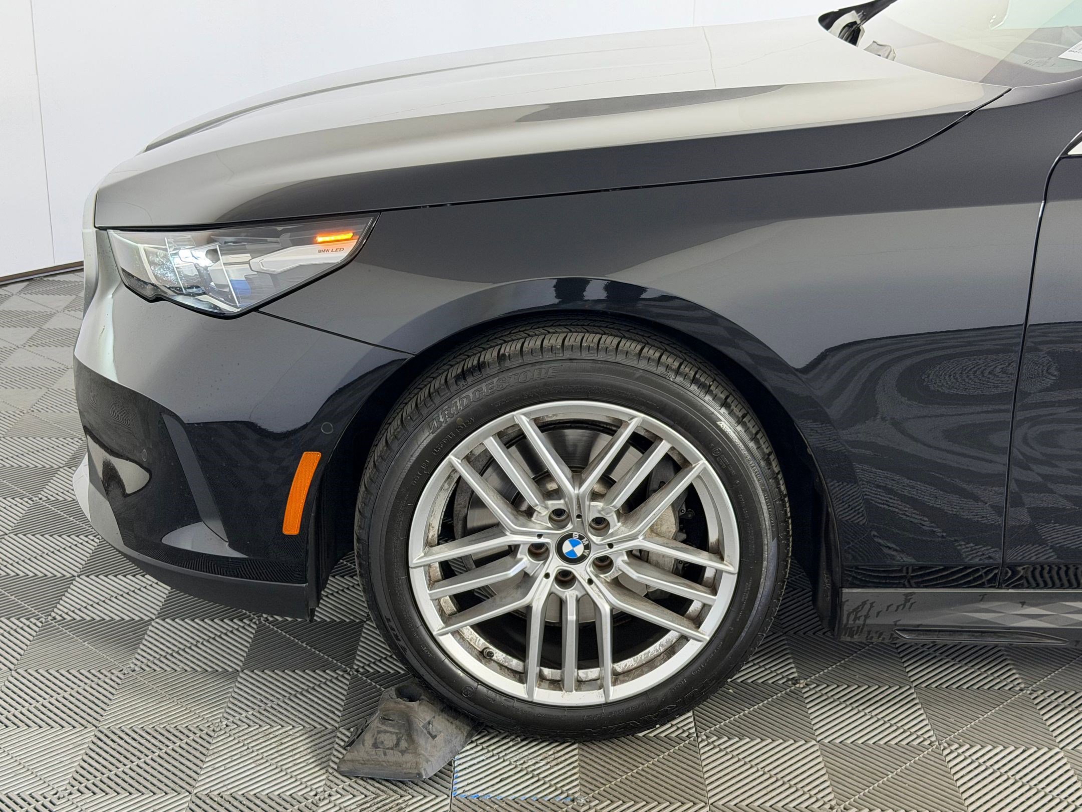 Certified 2024 BMW 530i 530i w/ Premium Package image 9