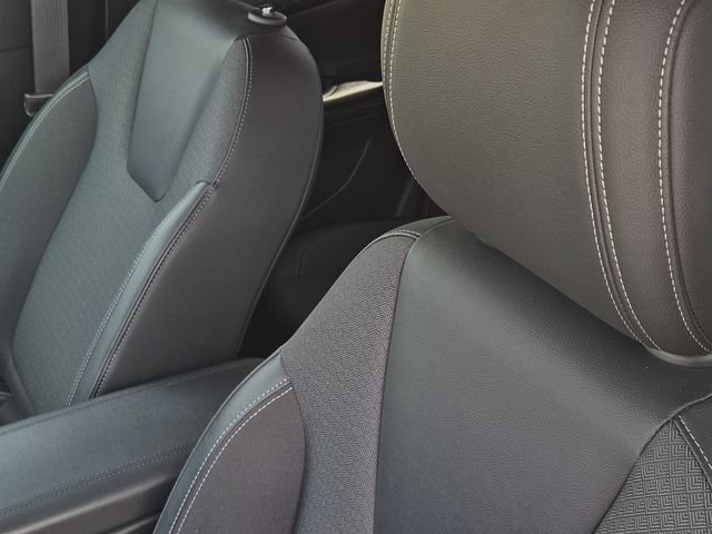 Used 2025 Buick Encore GX Preferred FWD image 24