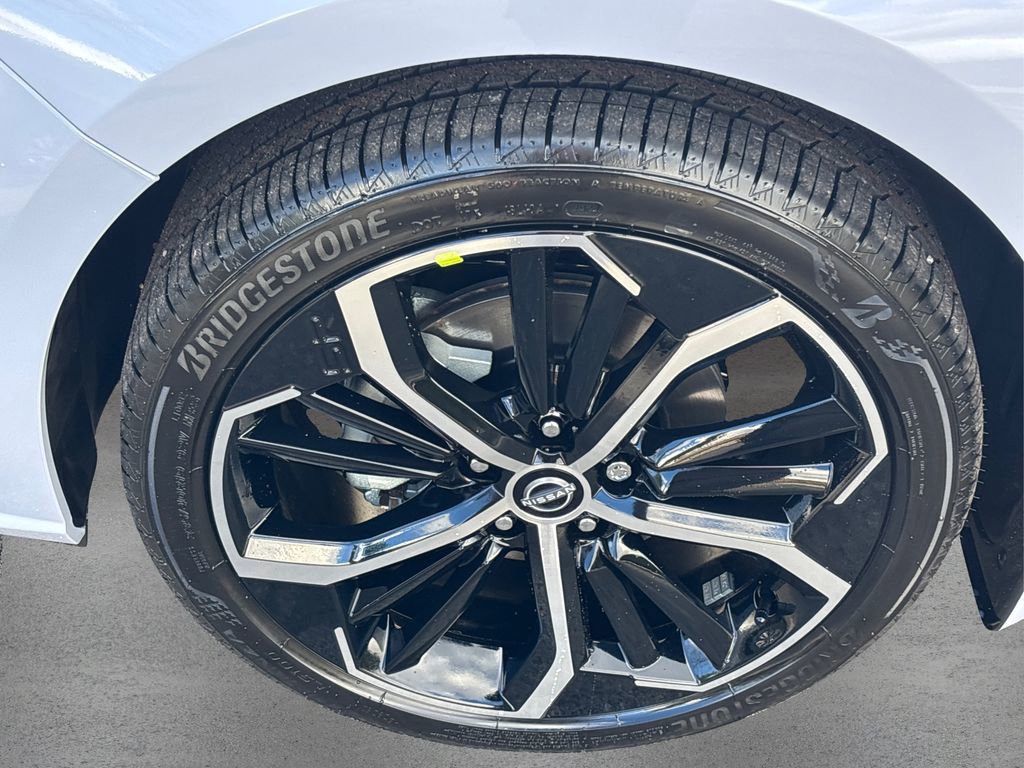 New 2025 Nissan Altima 2.5 SR w/ SR Premium Package image 12