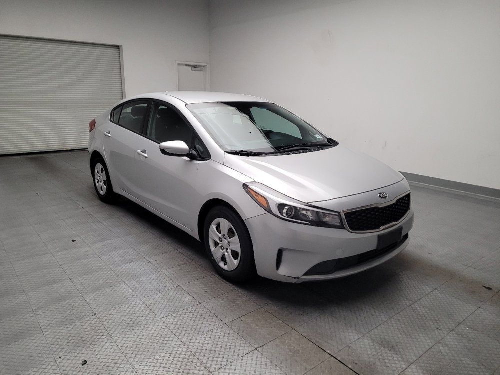 Used 2017 Kia Forte LX FWD image 13