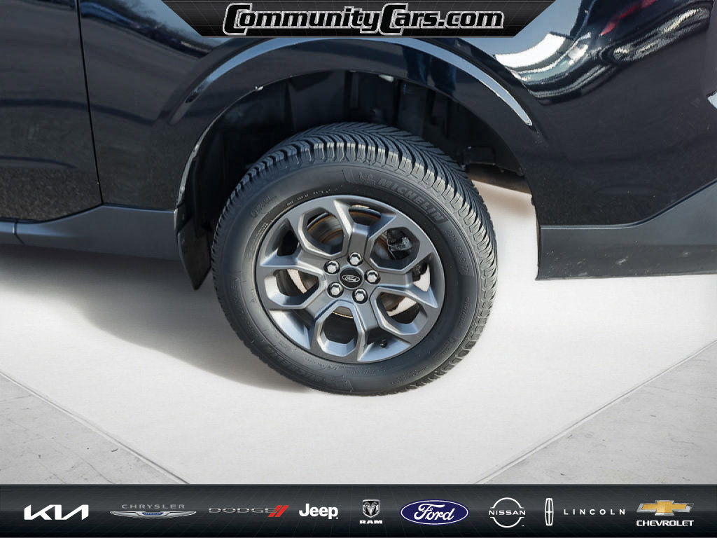 Used 2023 Ford Maverick XLT image 4