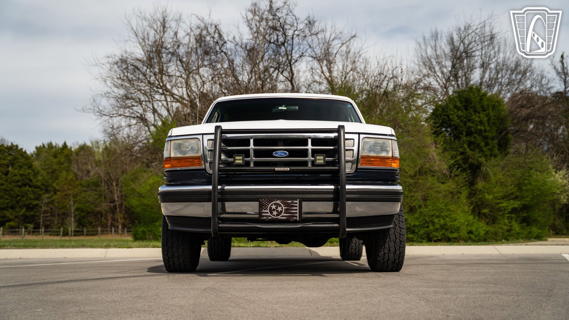 Used 1993 Ford Bronco XLT image 4