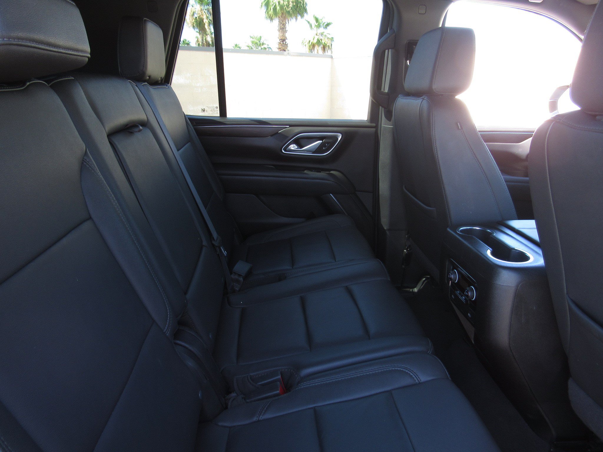 Used 2024 Chevrolet Tahoe LT RWD image 11