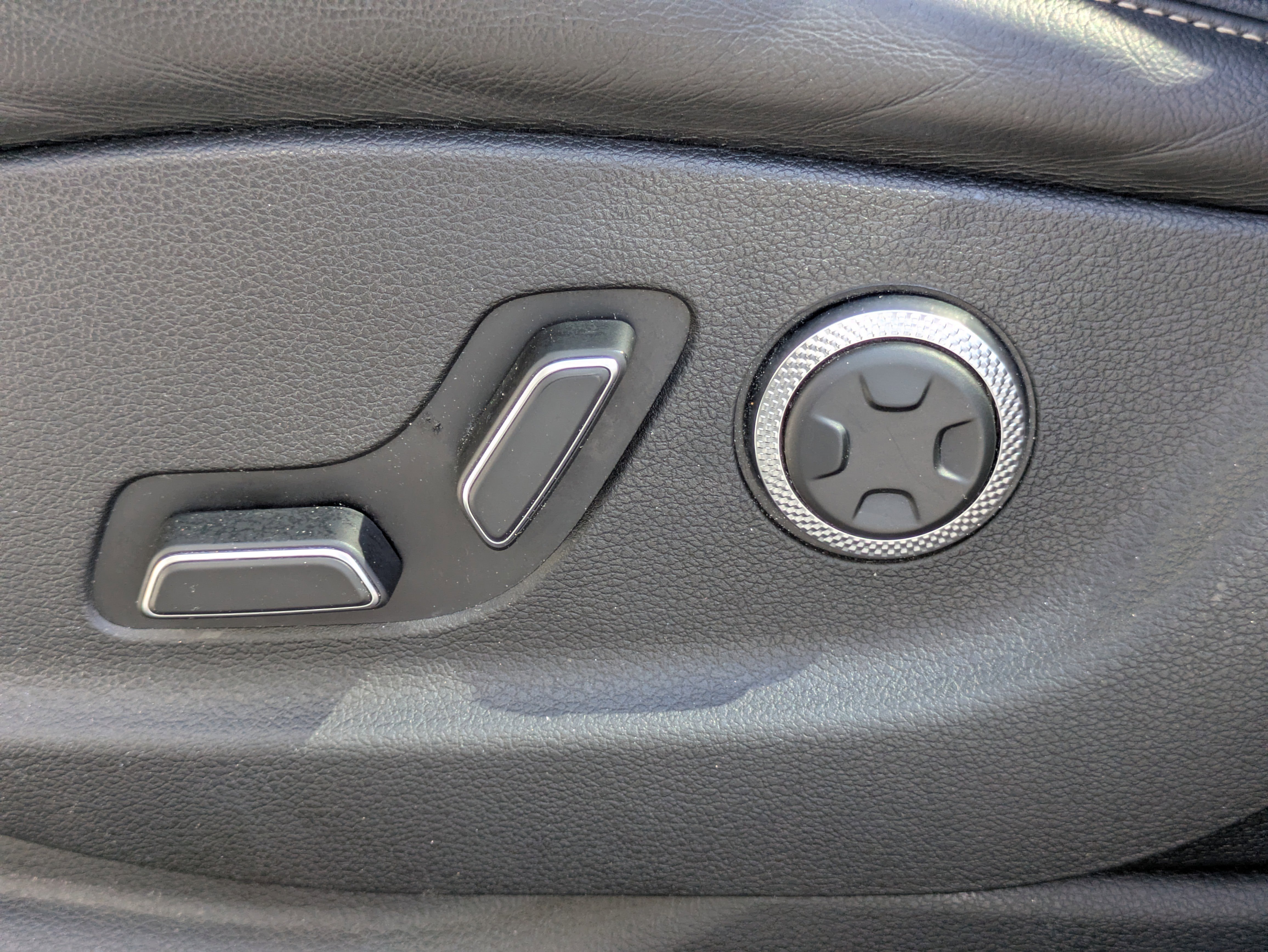 Used 2024 Genesis GV80 2.5T image 14