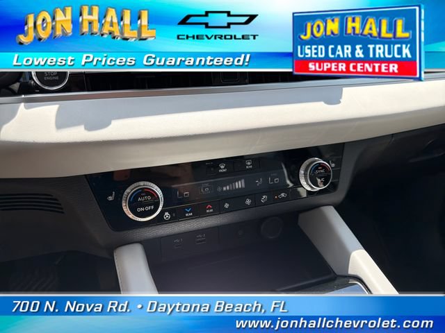Used 2024 Mitsubishi Outlander SEL FWD image 25