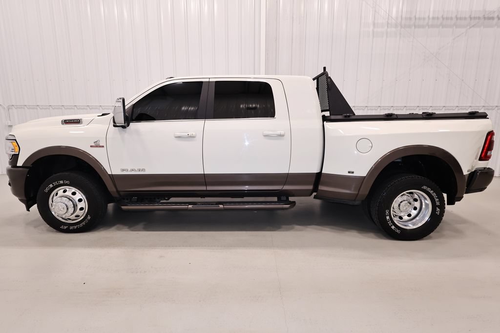 Used 2023 RAM 3500 Limited AWD/4WD image 6