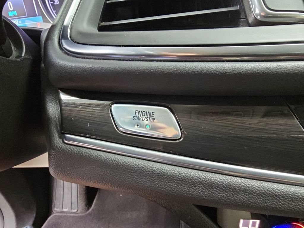 Used 2019 Buick Enclave Essence FWD image 22