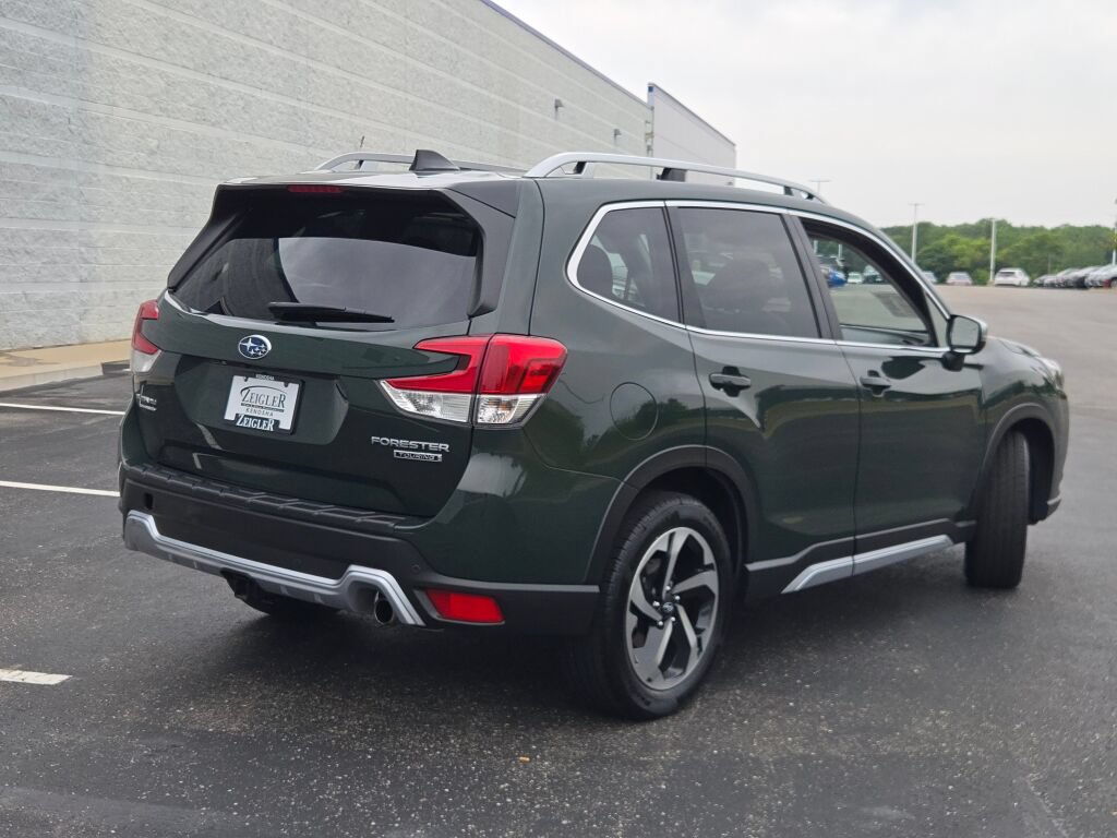 Used 2024 Subaru Forester Touring w/ Pop Package 2 AWD/4WD image 13