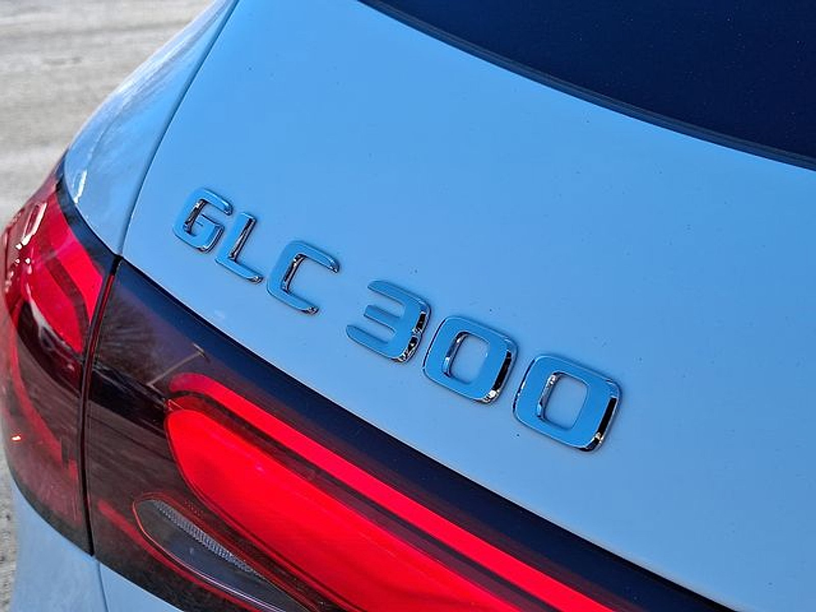 Certified 2026 Mercedes-Benz GLC 300 4MATIC image 24