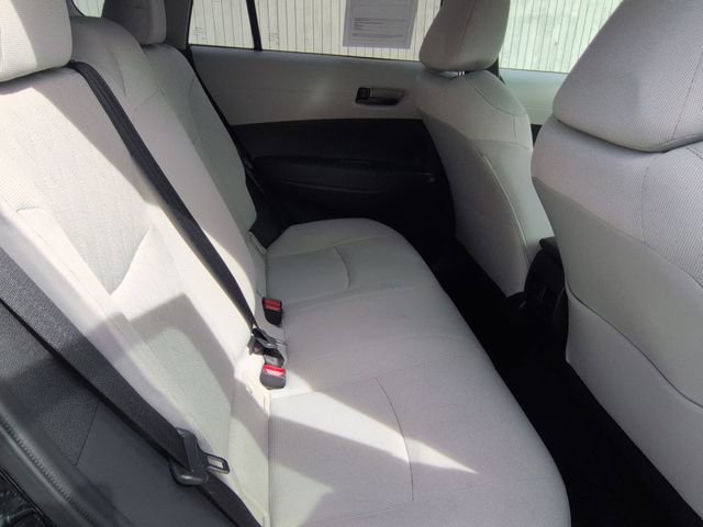 Used 2024 Toyota Corolla Cross LE image 27