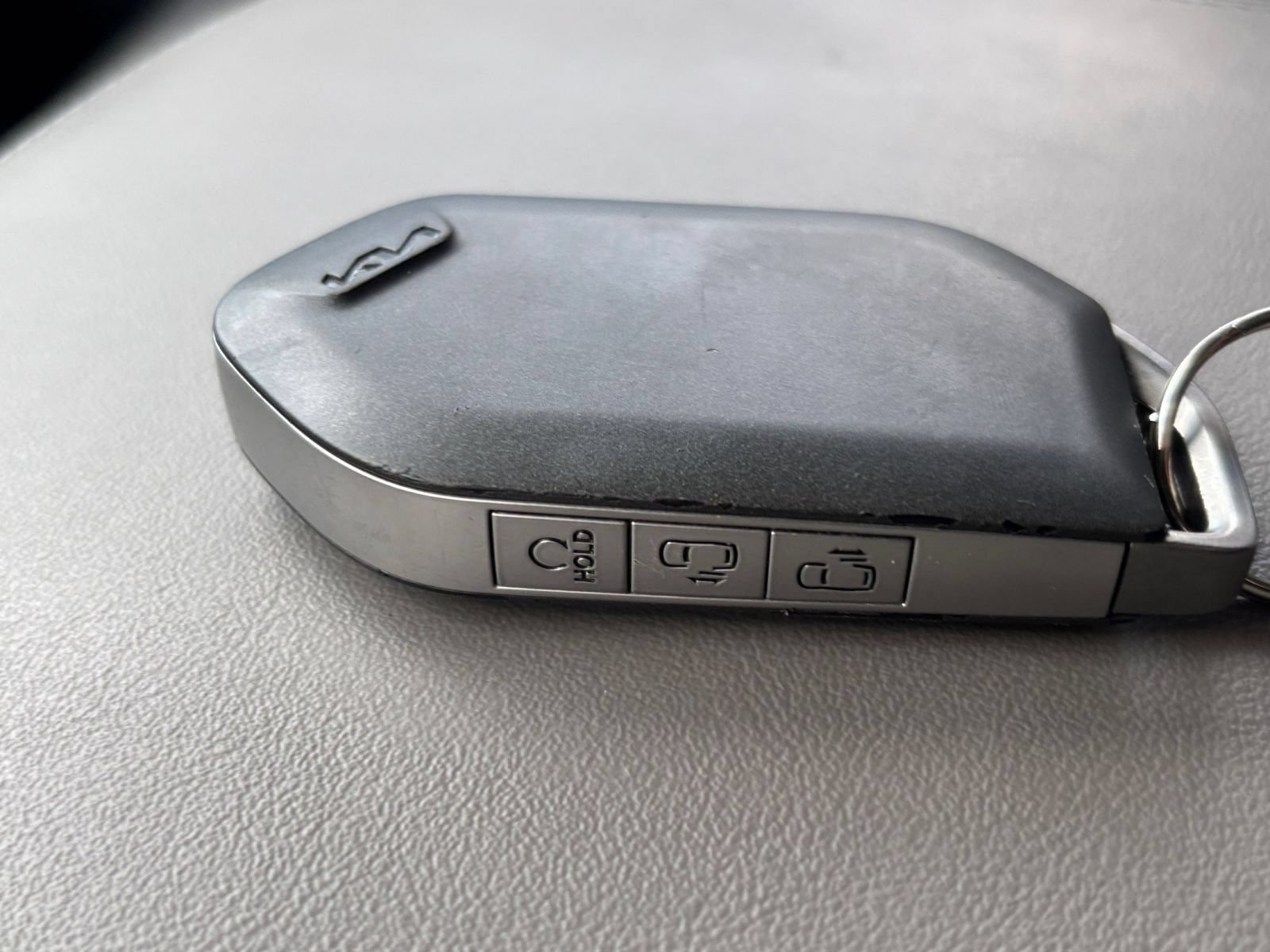Used 2026 Kia Carnival FWD image 22