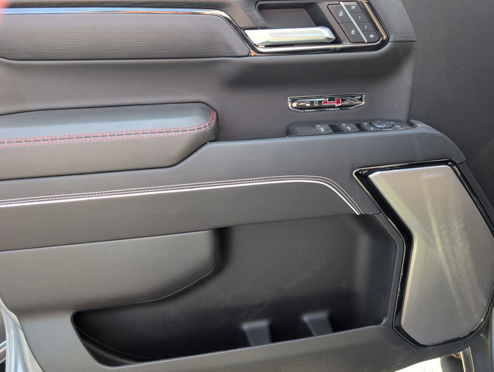 New 2026 GMC Sierra 1500 AT4X AWD/4WD image 15