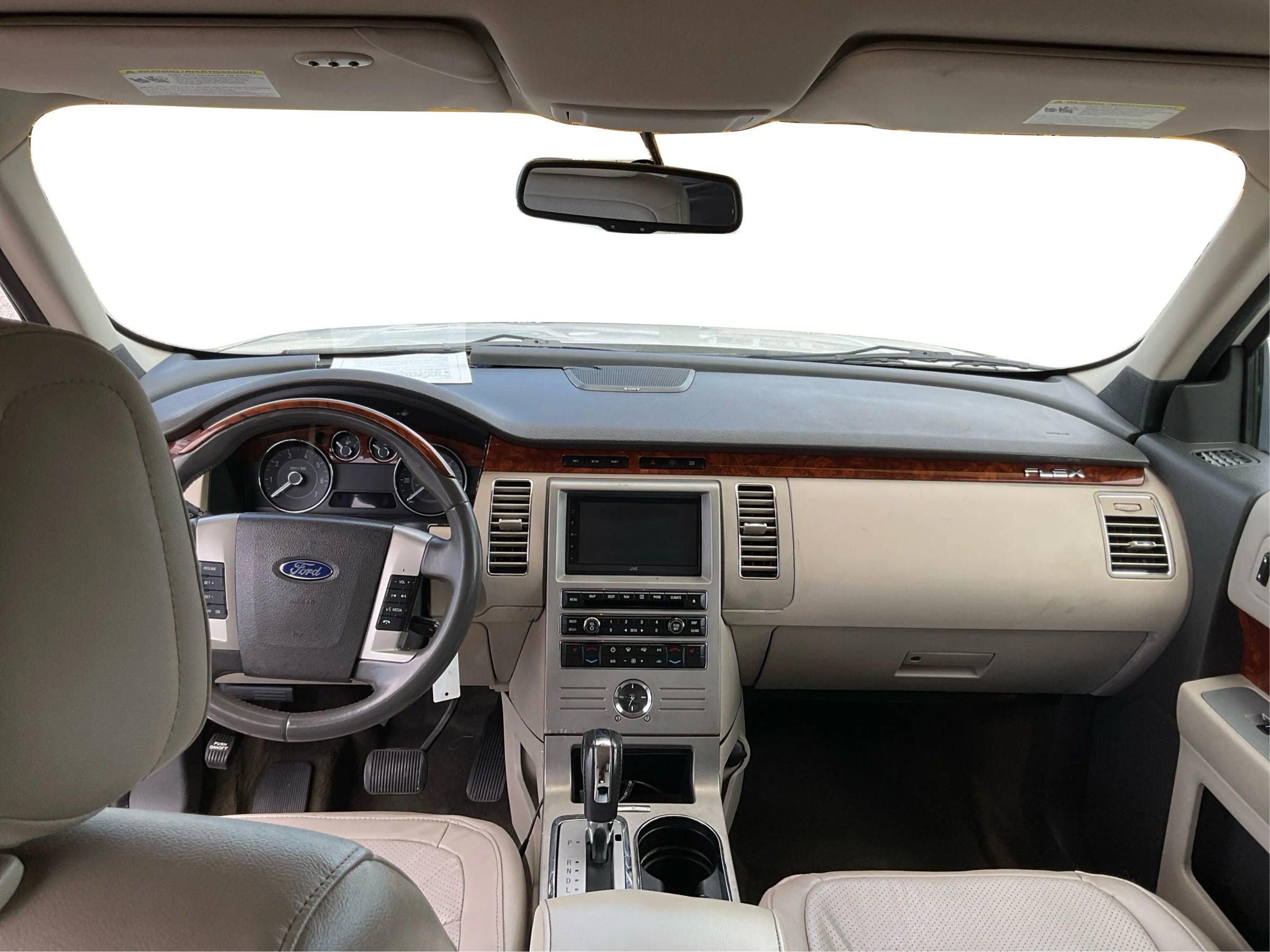 Used 2011 Ford Flex Limited FWD image 22