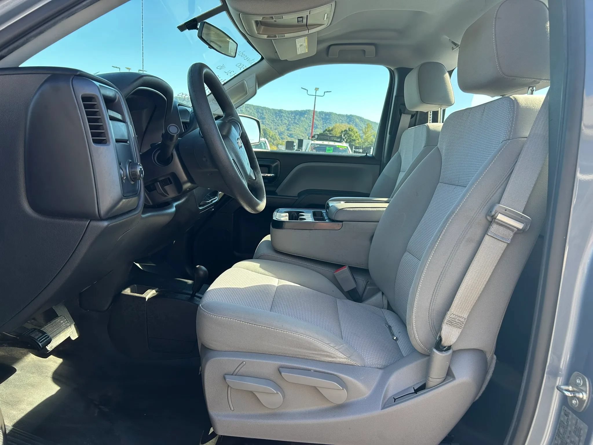 Used 2016 Chevrolet Silverado 1500 W/T w/ WT Fleet Convenience Package AWD/4WD image 9