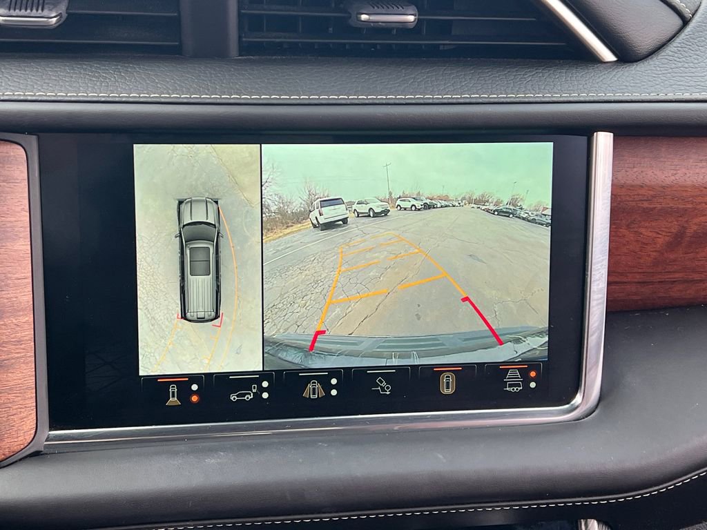 Used 2023 GMC Yukon Denali Ultimate image 20