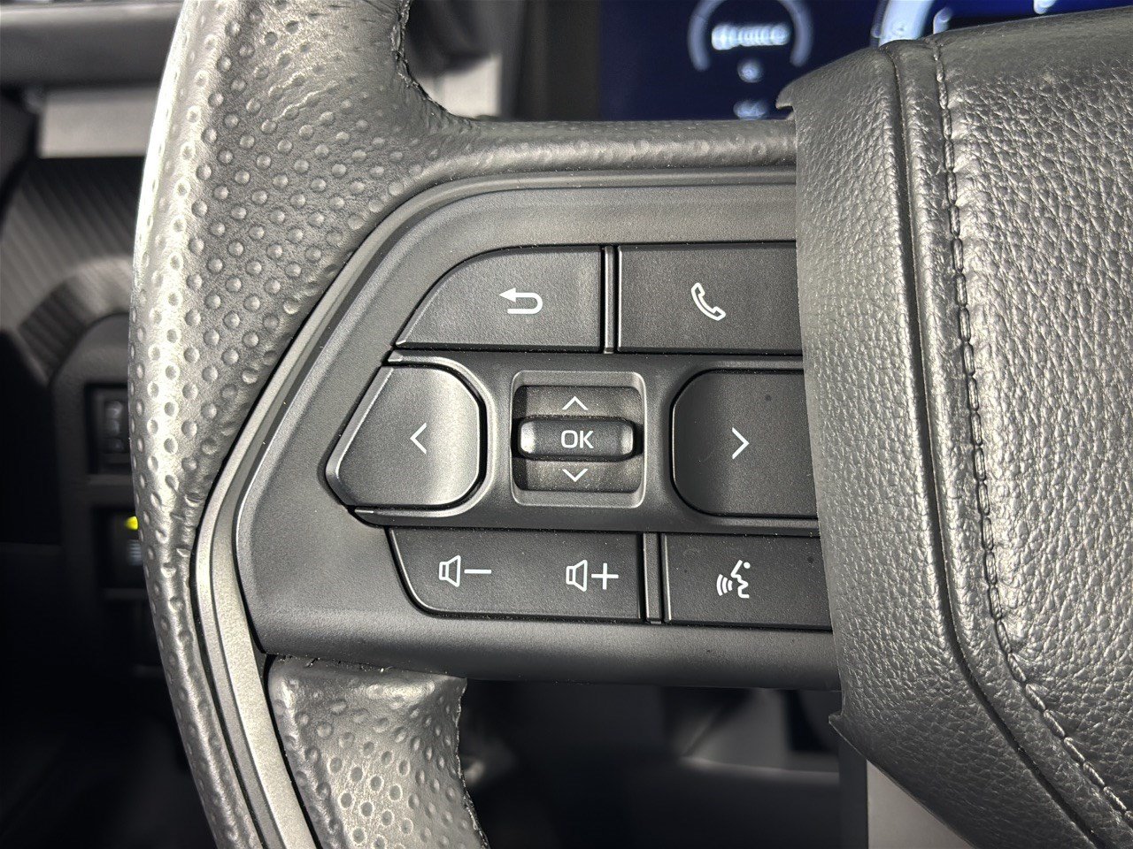 Used 2025 Toyota 4Runner TRD Pro AWD/4WD image 18