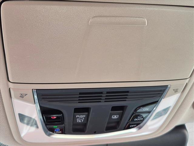 Used 2021 Acura RDX FWD w/ Technology Package image 16
