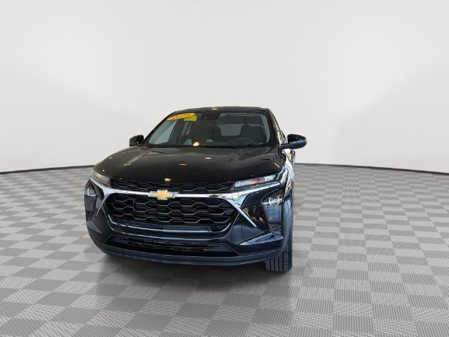 Certified 2024 Chevrolet Trax LS w/ LS Convenience Package FWD image 4